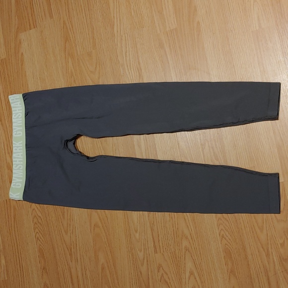 Gymshark Fit Women's Seamless Athletic Leggings - Picture 2 of 4